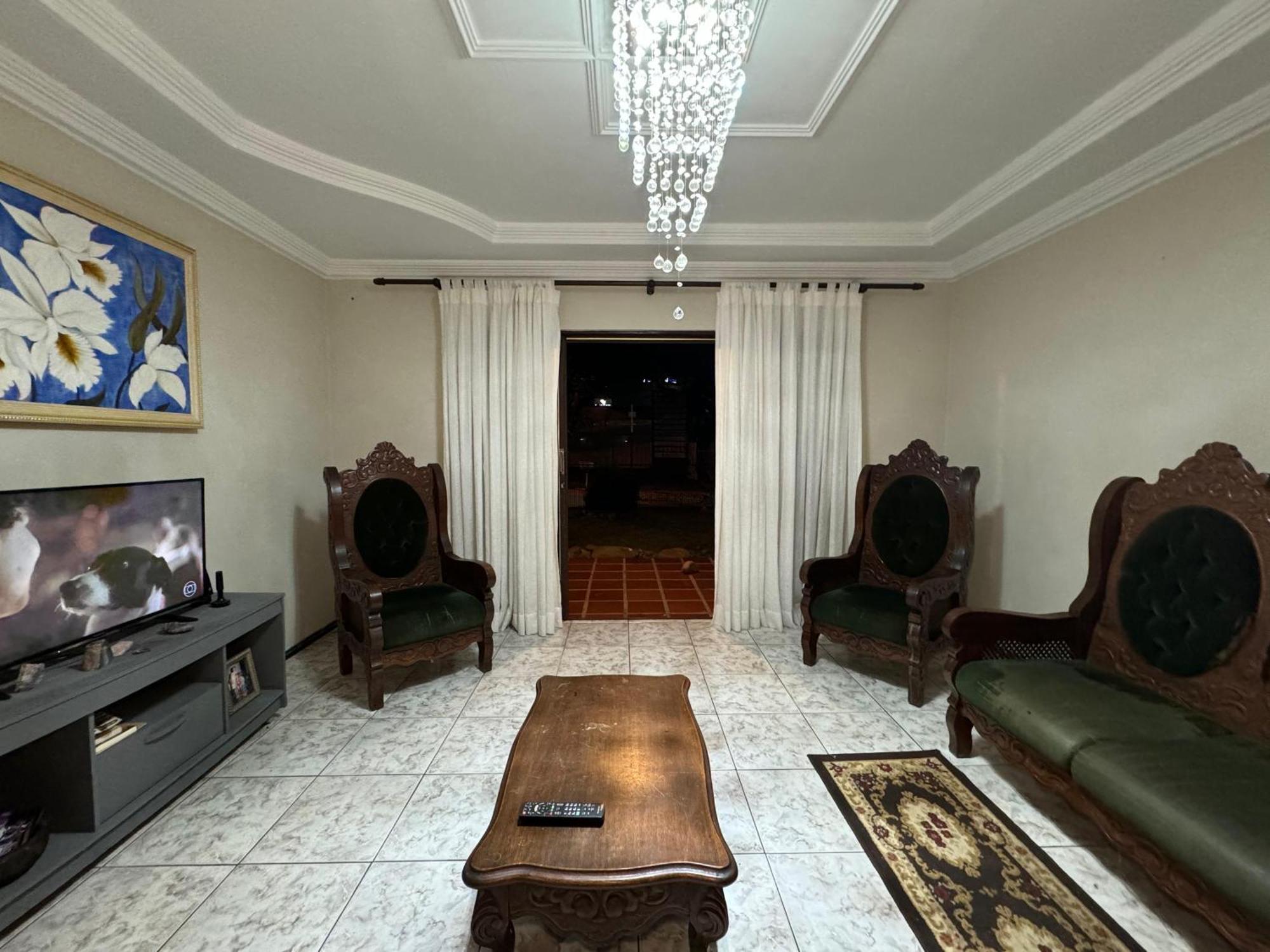 Triana Guest House Фос-ду-Іґуасу Екстер'єр фото