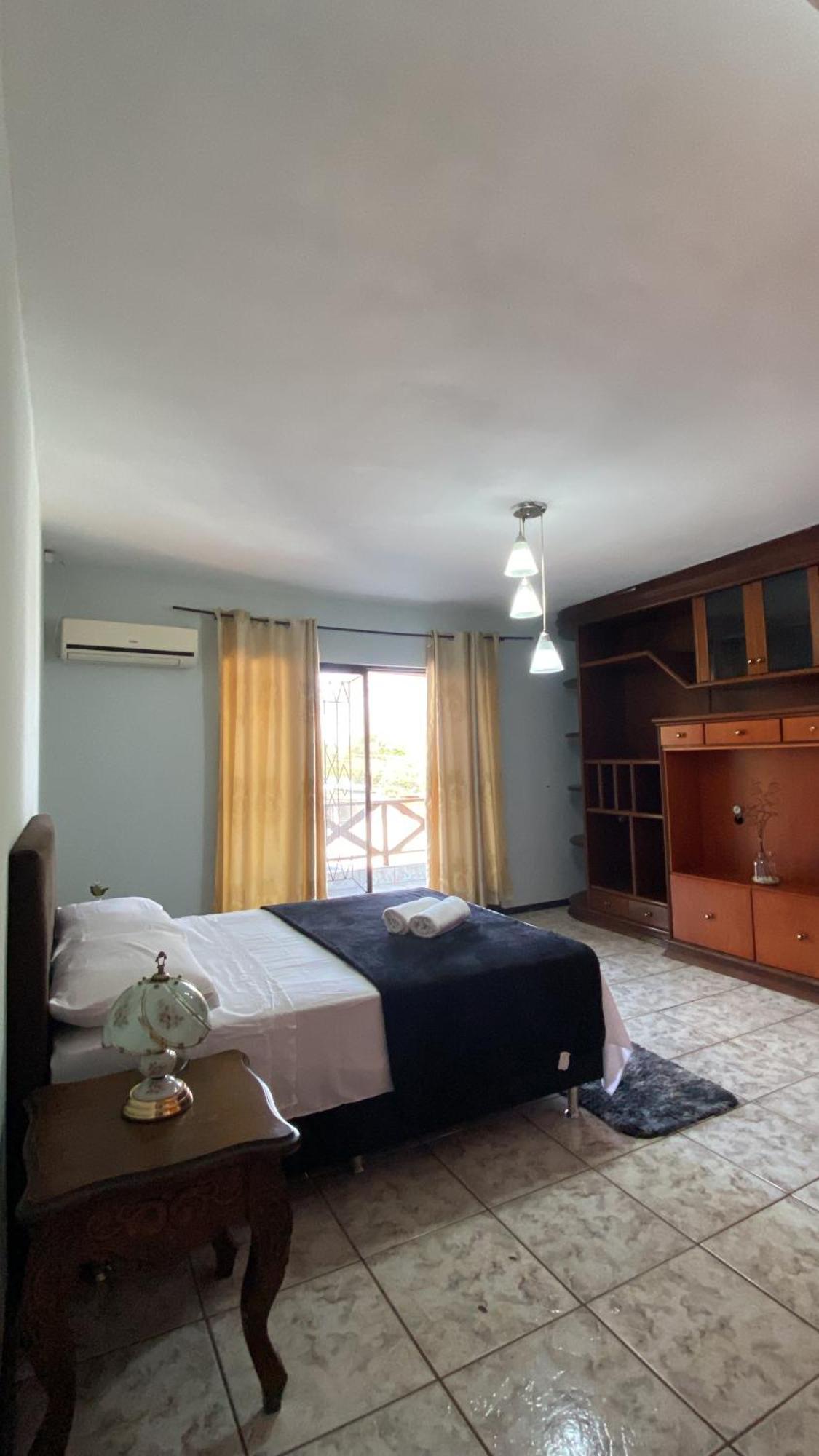 Triana Guest House Фос-ду-Іґуасу Екстер'єр фото