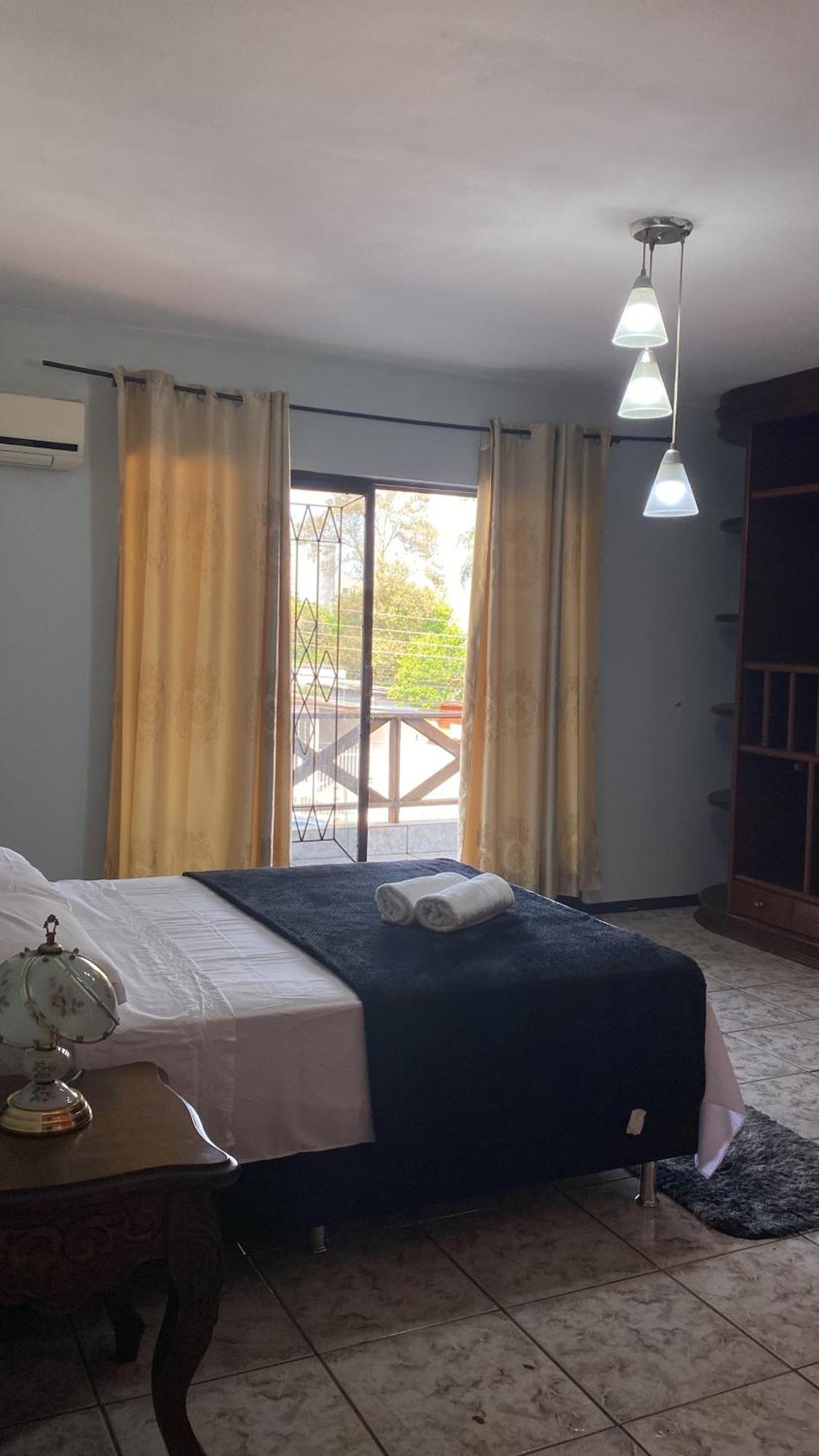 Triana Guest House Фос-ду-Іґуасу Екстер'єр фото